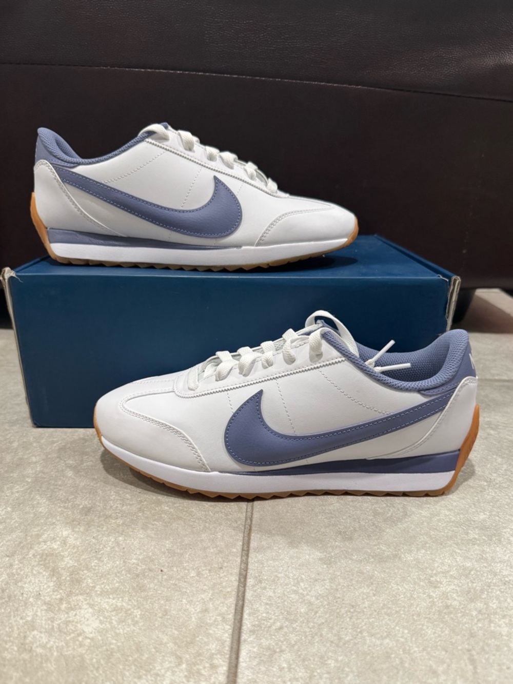 Size 9 - Nike Pacific Leather White Gum Light Brown